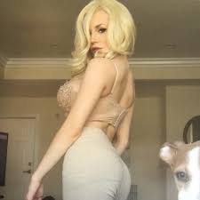 Courtney Stodden younger photo two at twitter.com