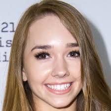 Holly Taylor younger photo one at famousbirthdays.com