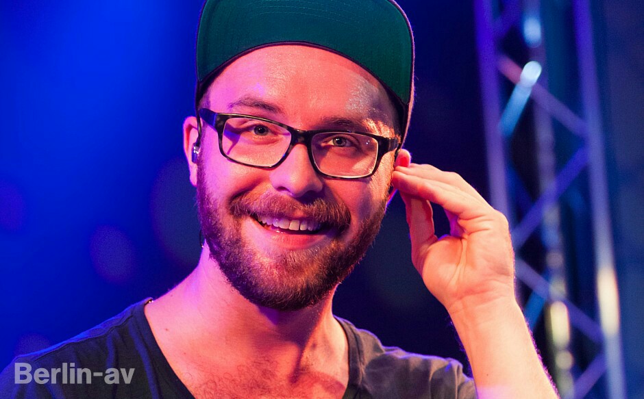 Mark Forster younger photo one at pinterest.com