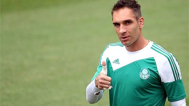 Marcelo Oliveira - Questo giocatore di football figo di origine Brasiliana nel 2023