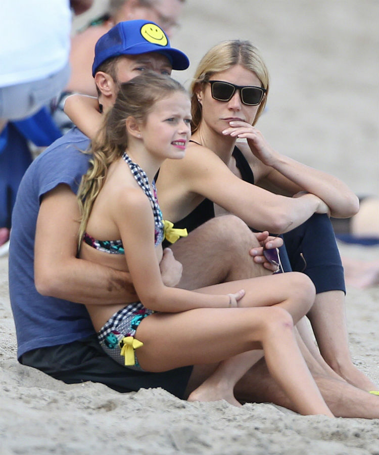 Gwyneth Paltrow, Chris Martin and Apple Martin on holiday