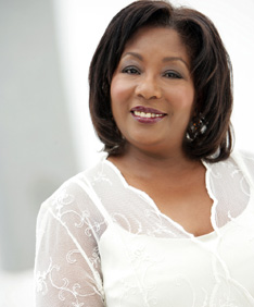 Chrisje Comvalius - the attractive, talented, actress with Dutch roots in 2023