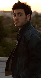 Grant Rosenmeyer - the cool, cute, actor with English roots in 2023