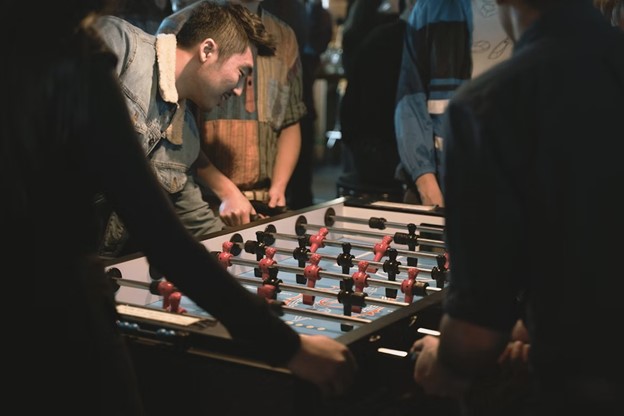 Zo organiseer je je eigen spelletjesavond thuis