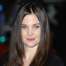 Liz White - the beautiful, cute, gracious, friendly, actress with English roots in 2023
