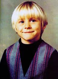 Kurt Cobain, foto de infância um em Louderthanwar.com